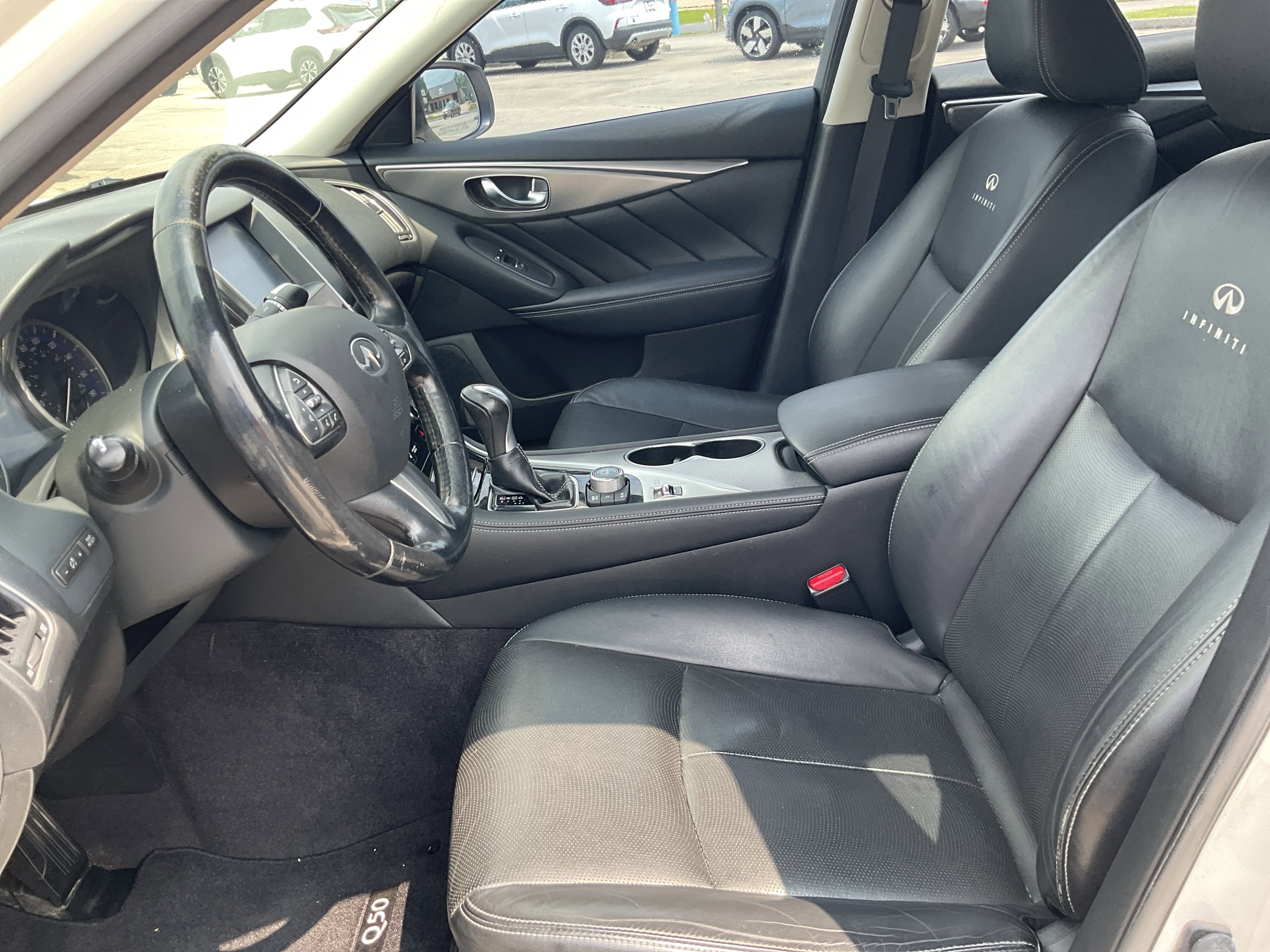 2014 INFINITI Q50 Premium