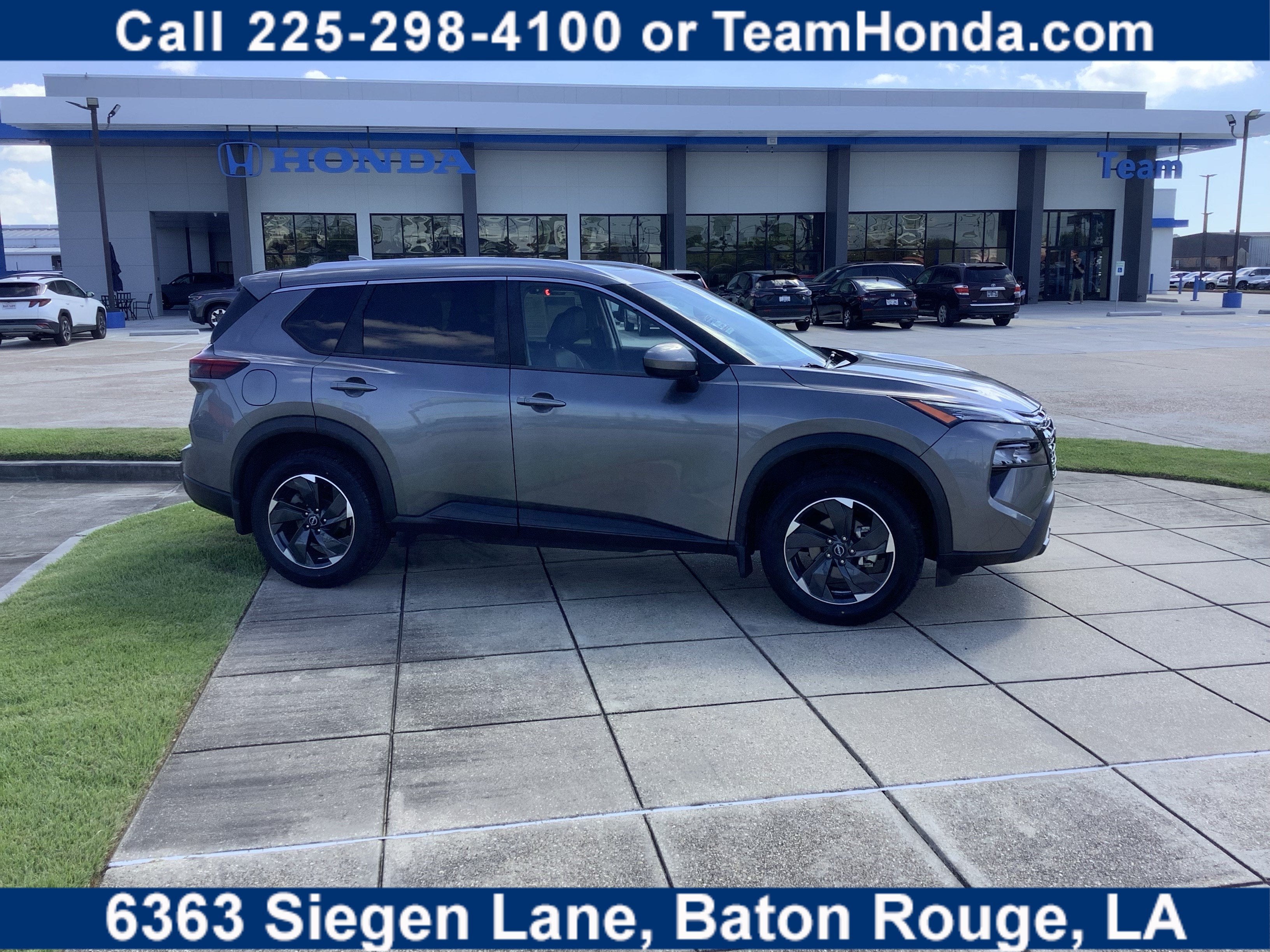 2024 Nissan Rogue SV
