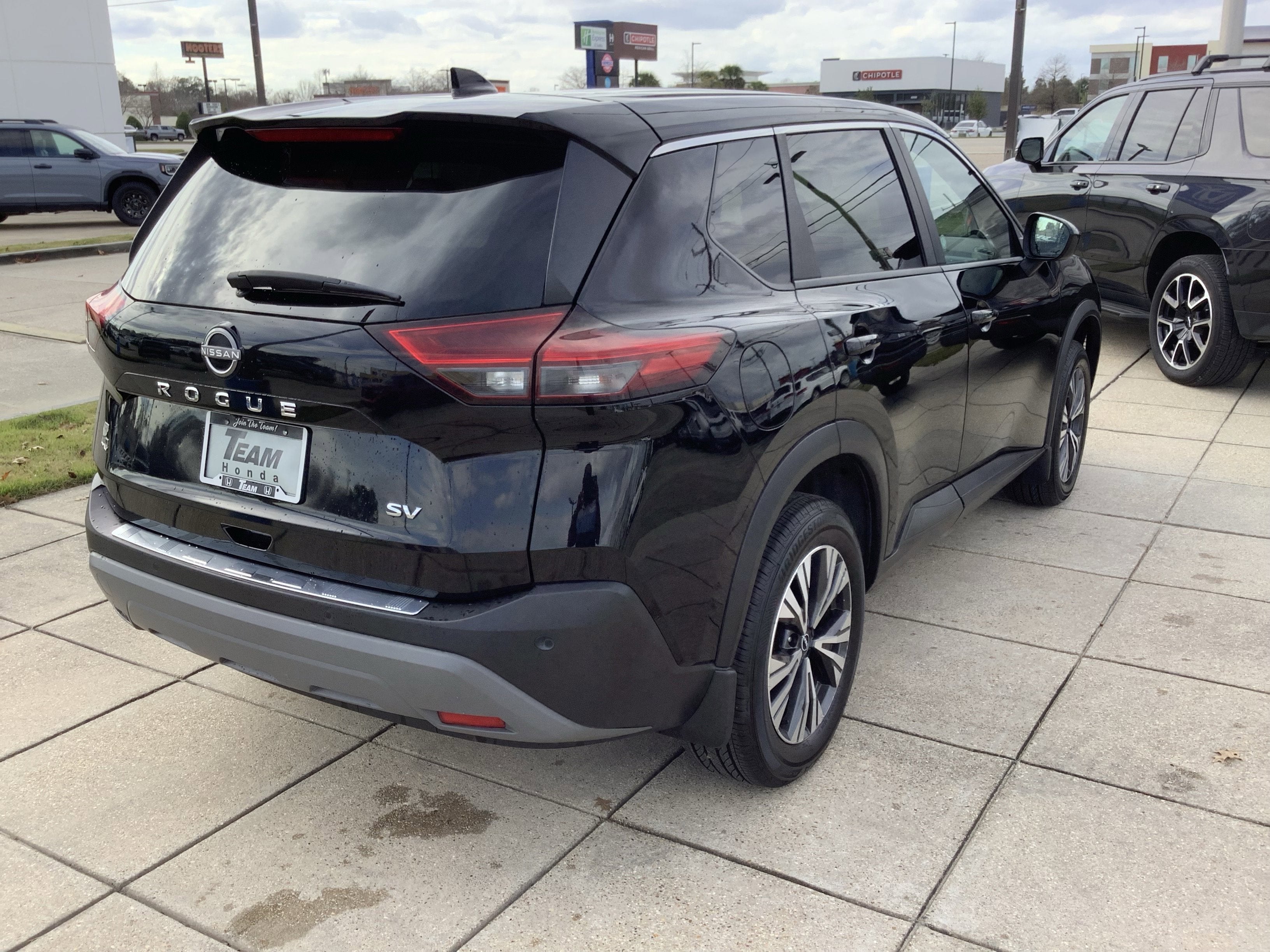 2023 Nissan Rogue SV