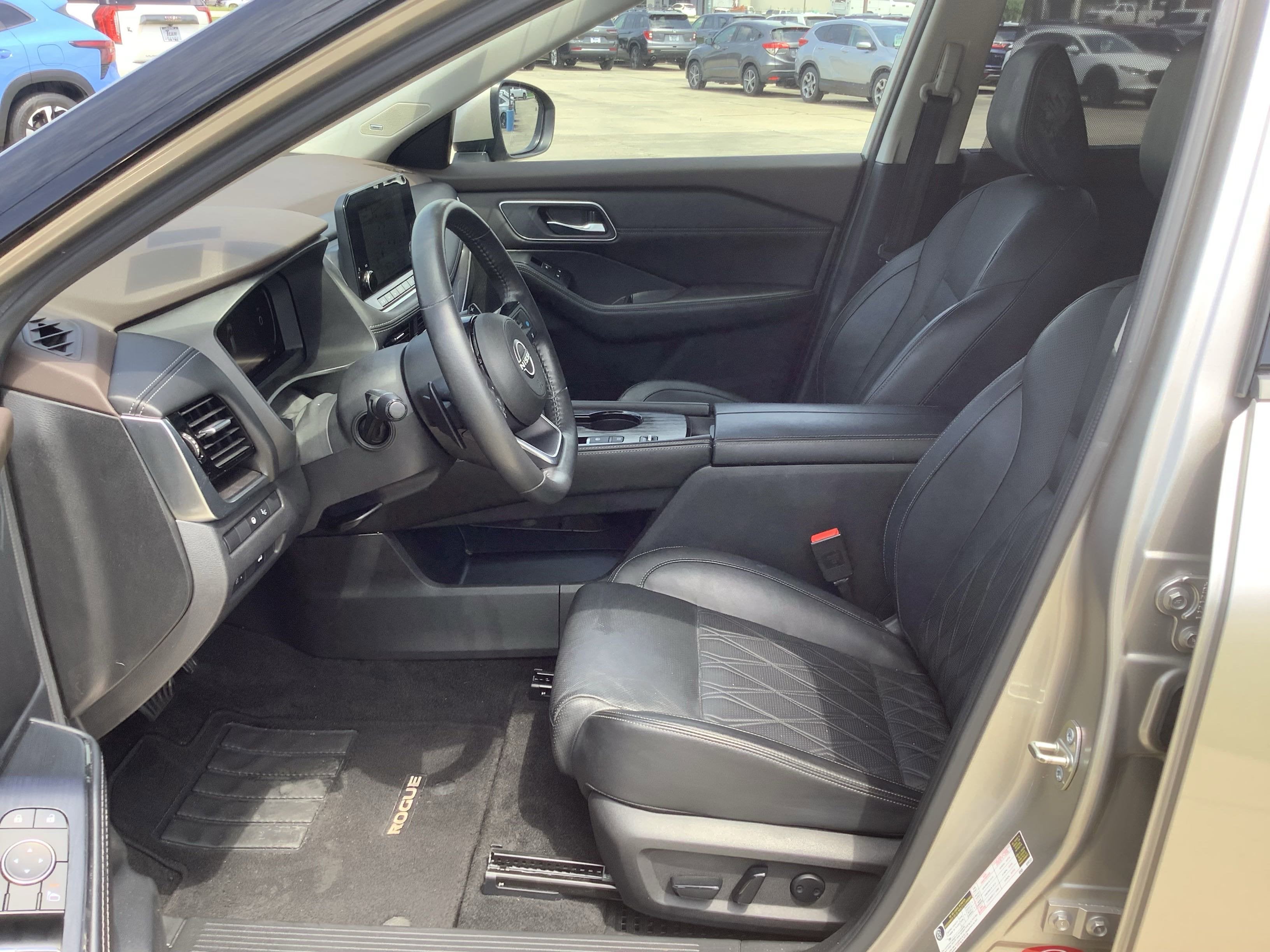 2022 Nissan Rogue Platinum