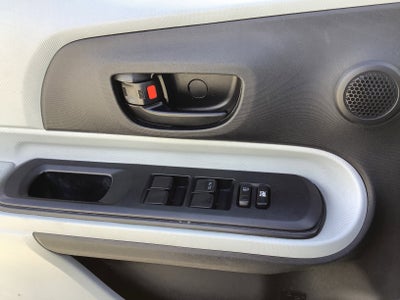 2014 Toyota Prius c Four