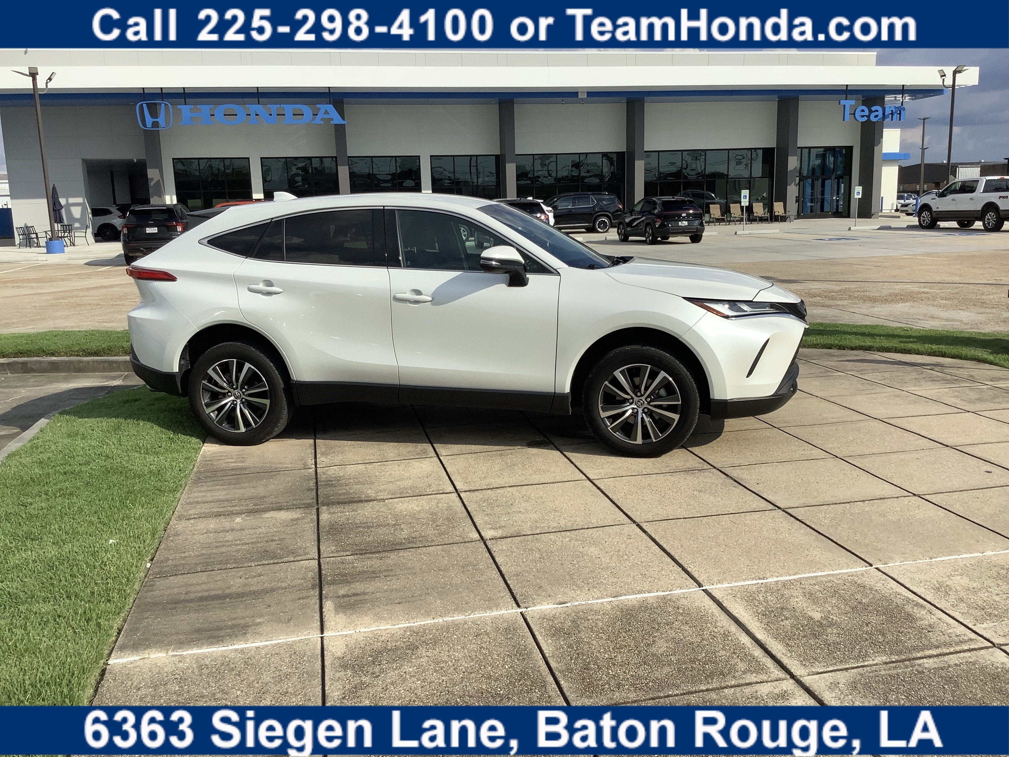 2024 Toyota Venza LE