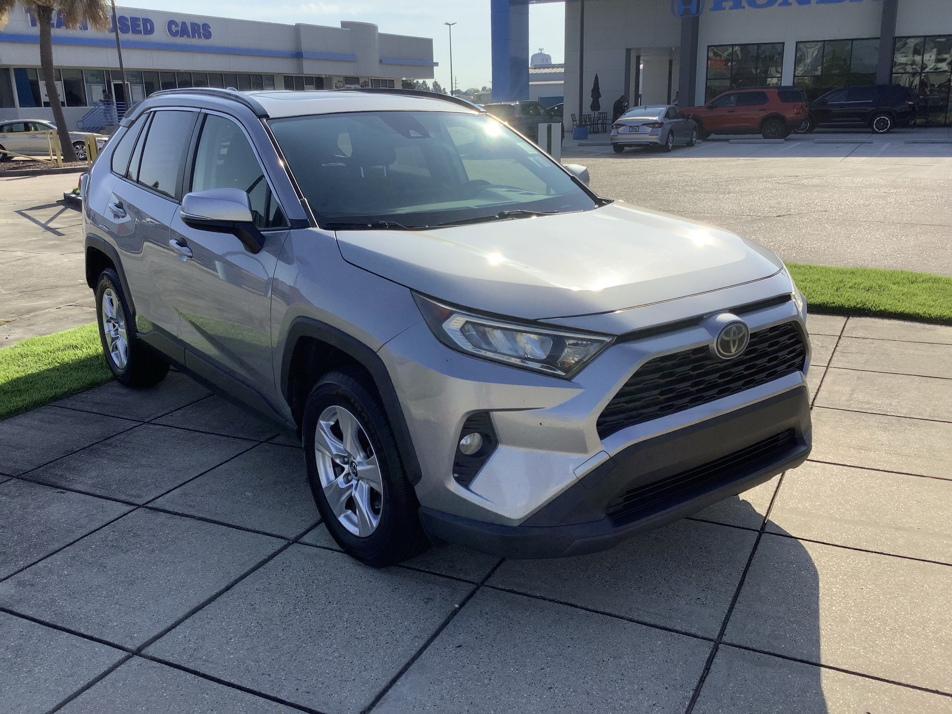 2019 Toyota RAV4 XLE