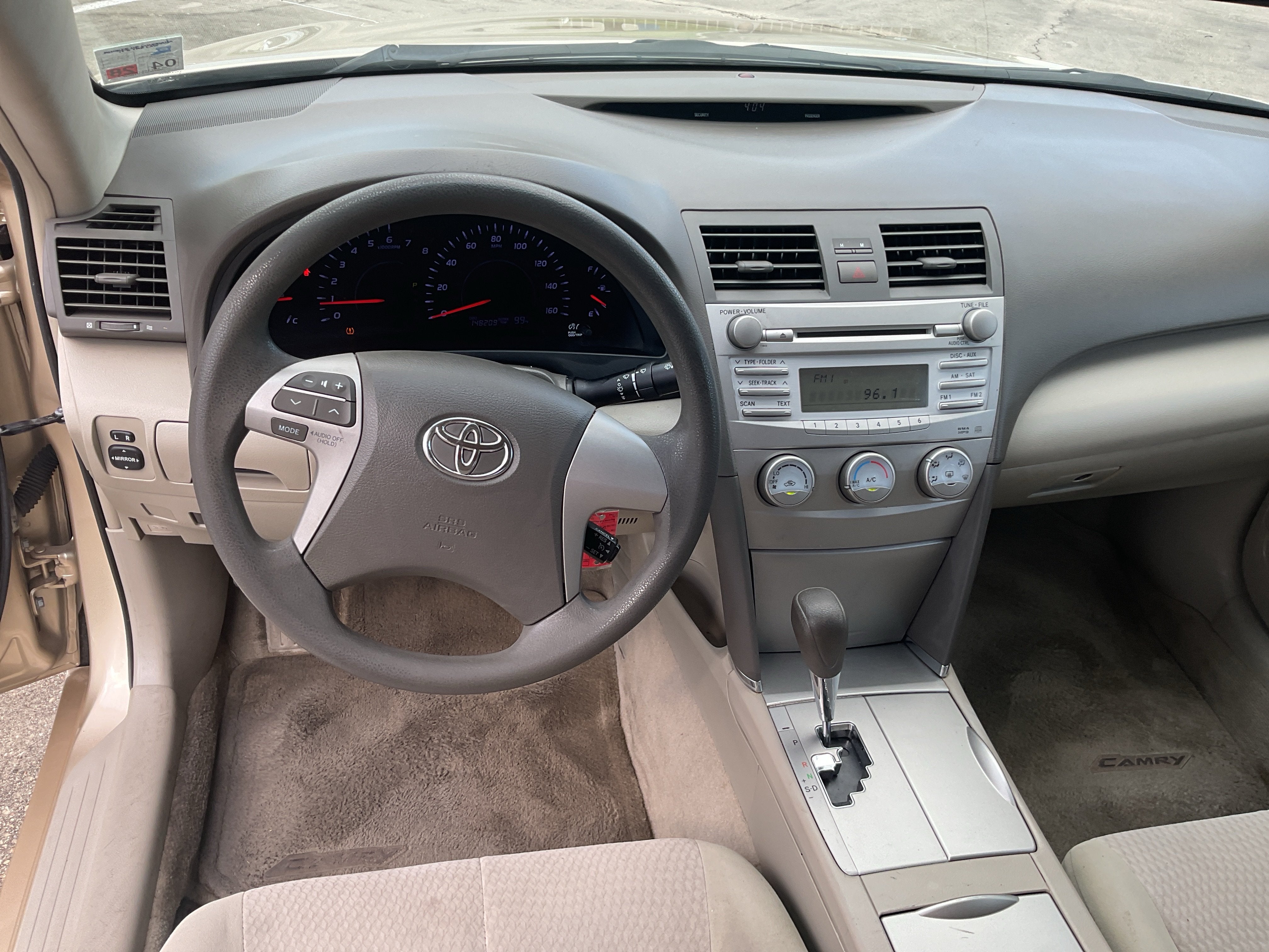2010 Toyota Camry LE