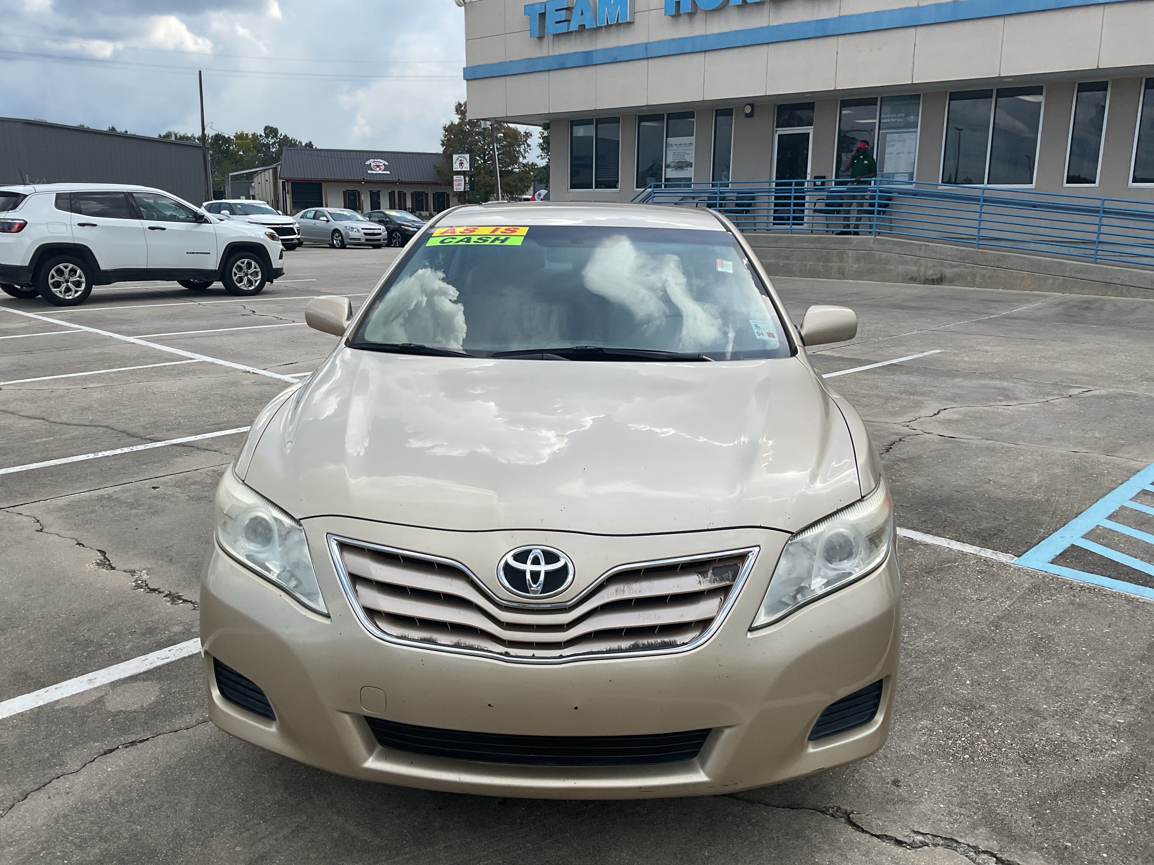 2010 Toyota Camry LE