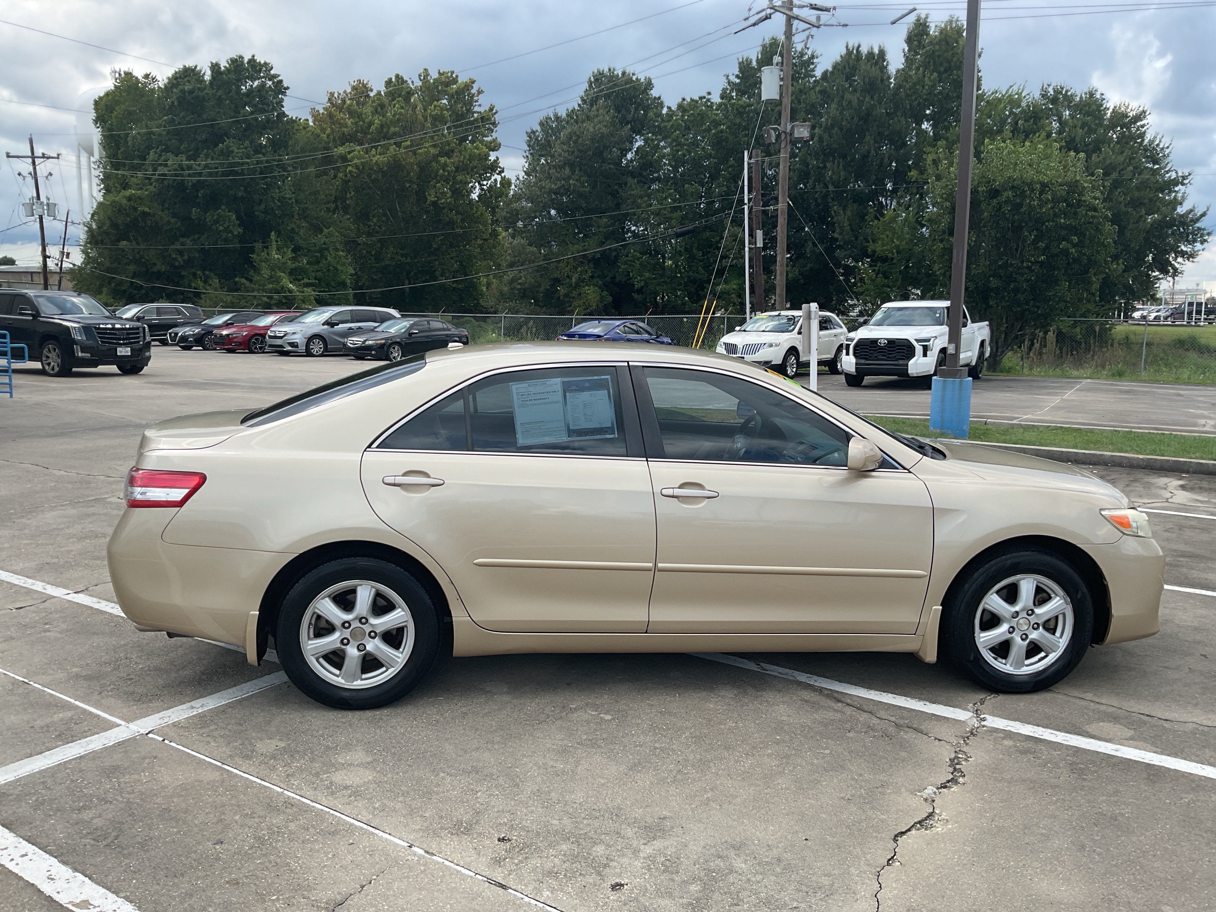 2010 Toyota Camry LE