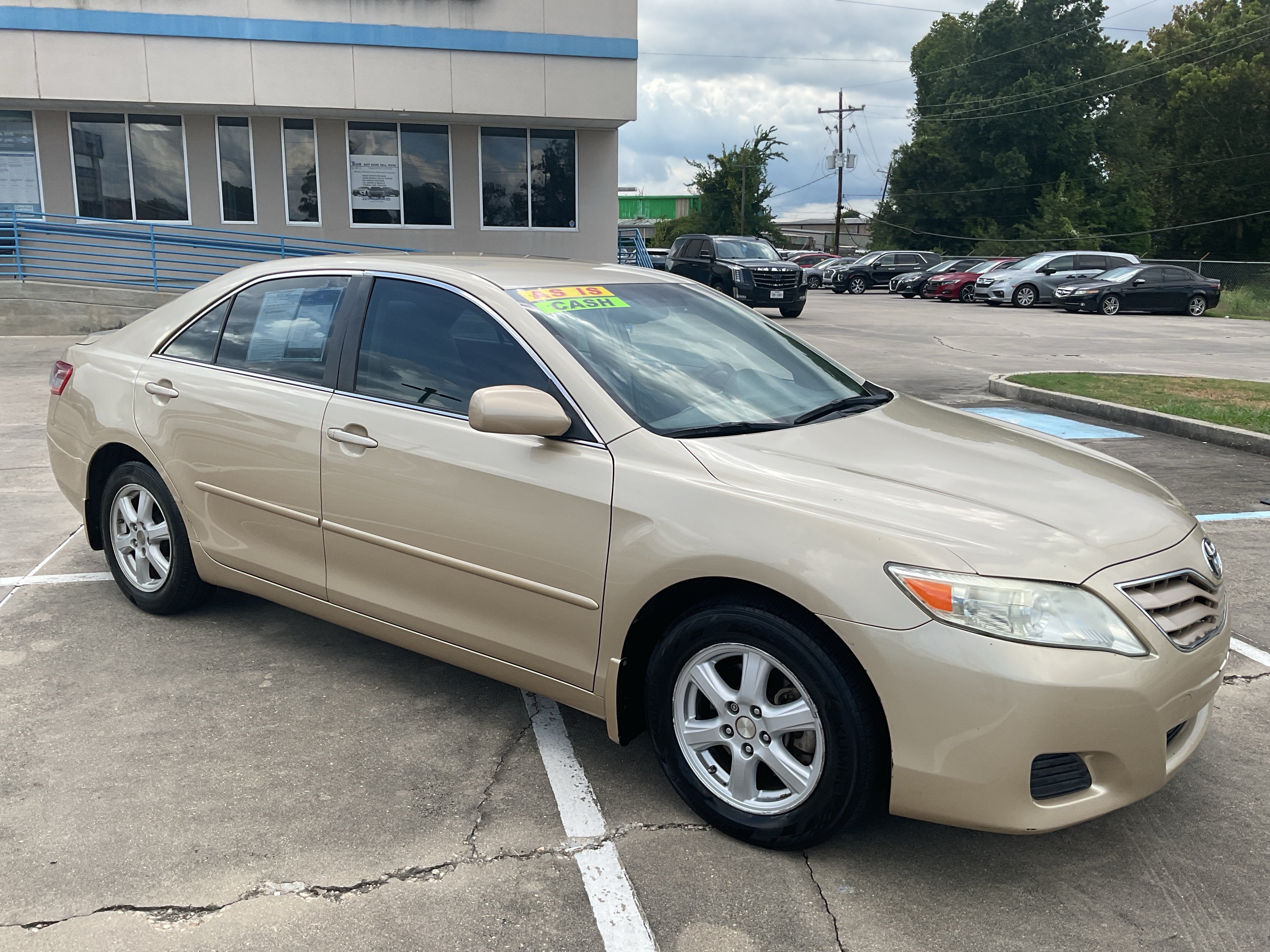 2010 Toyota Camry LE