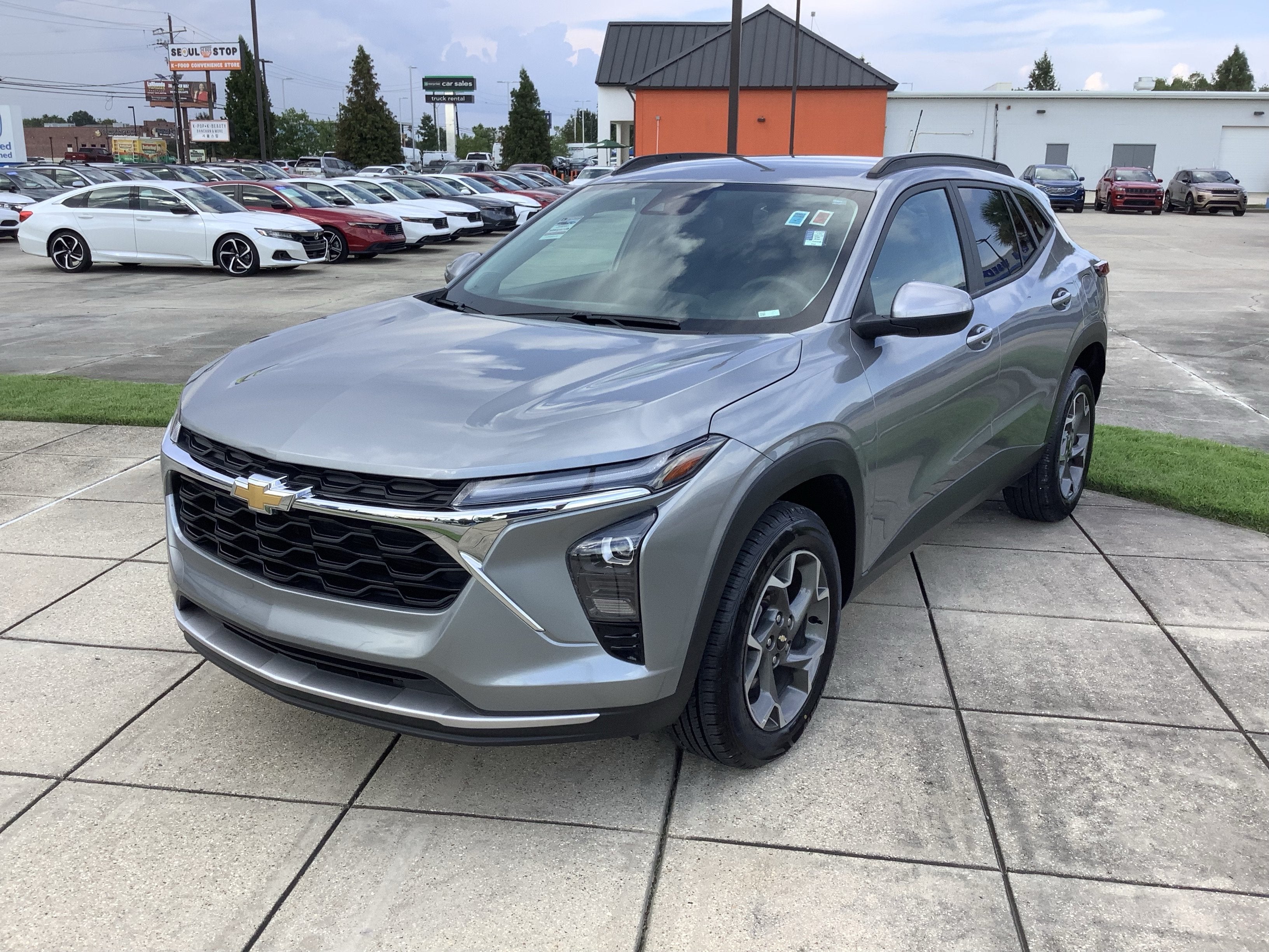 2024 Chevrolet Trax LT