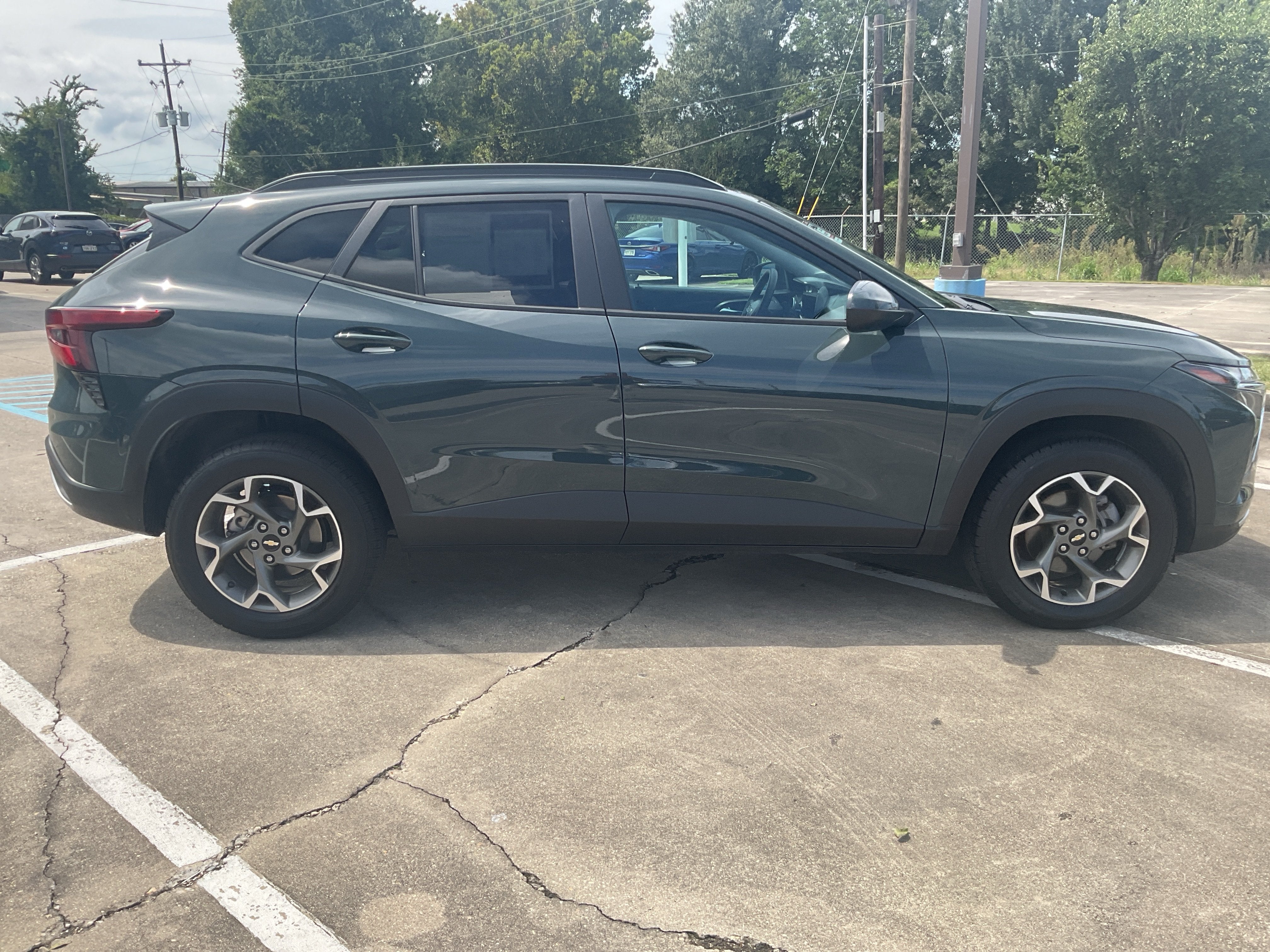 2025 Chevrolet Trax LT