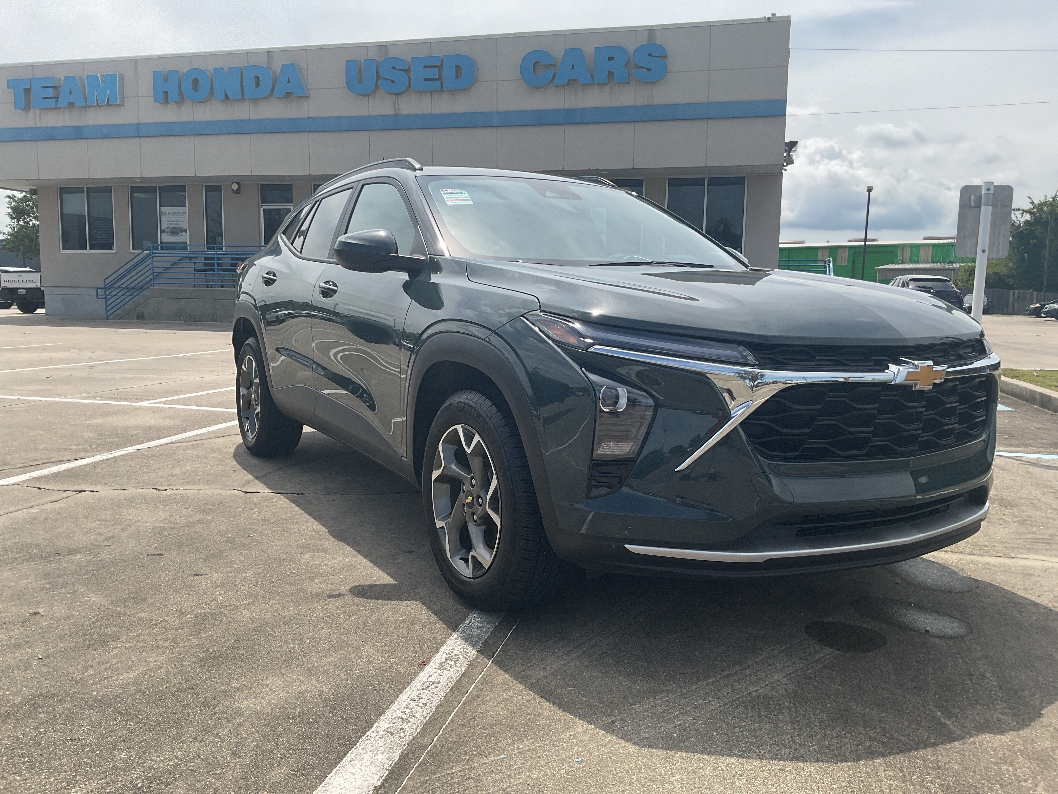 2025 Chevrolet Trax LT