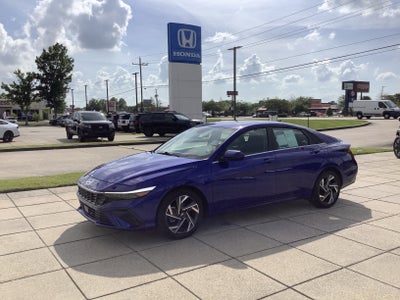 2025 Hyundai Elantra SEL Convenience