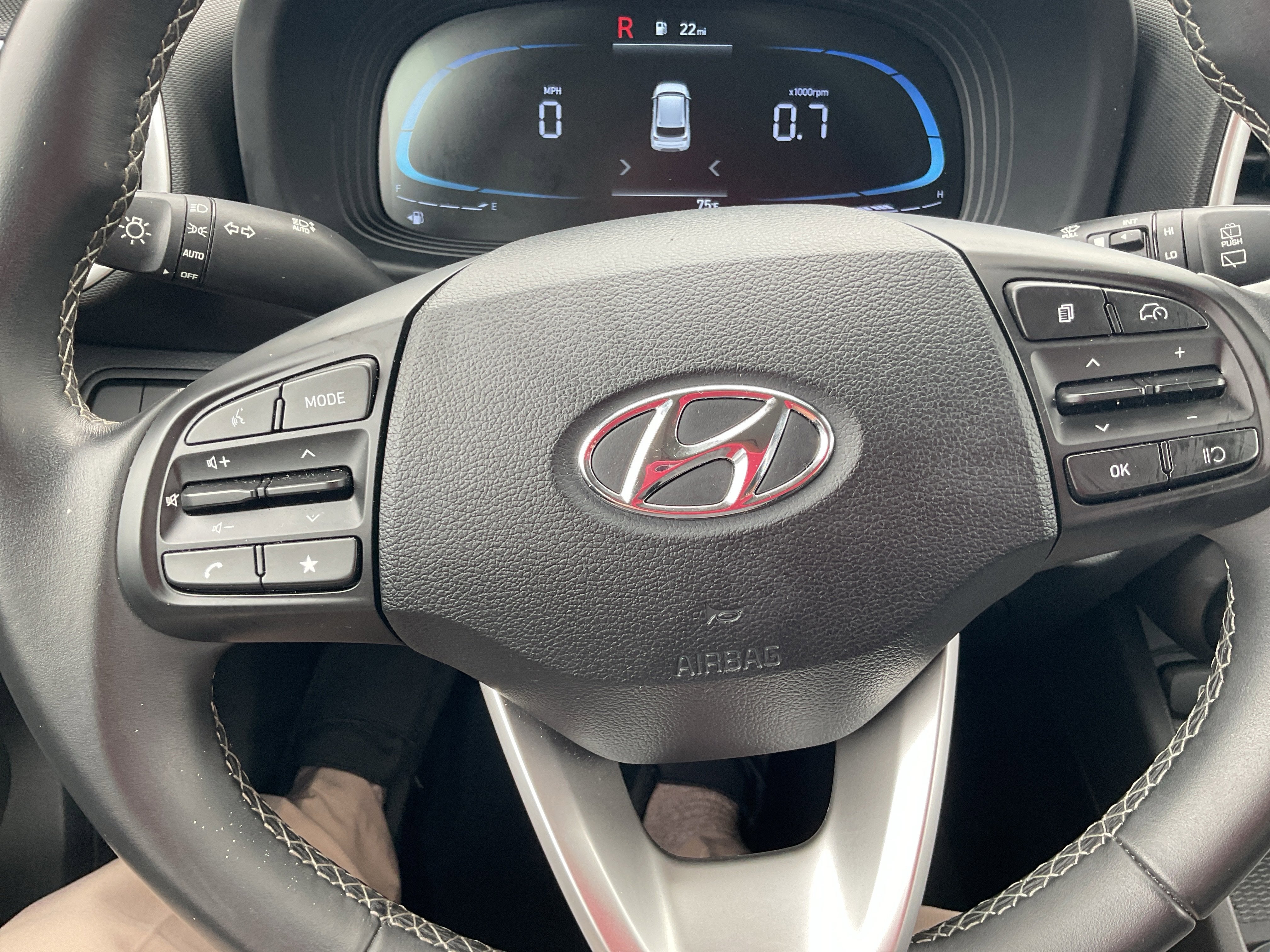 2025 Hyundai Venue SEL