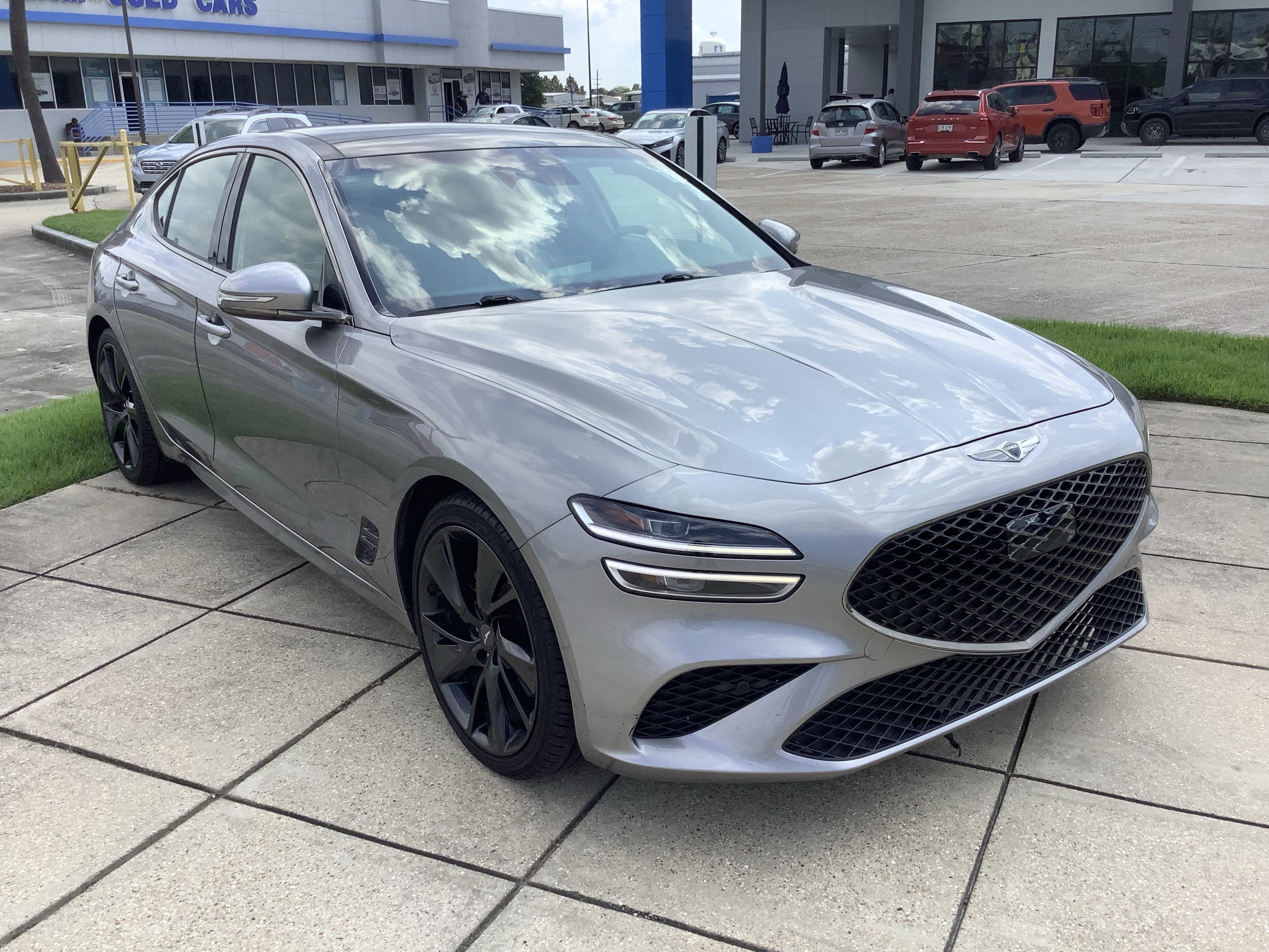 2023 Genesis G70 2.0T