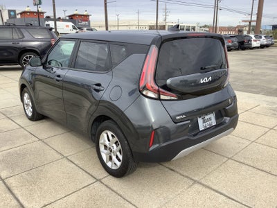 2024 Kia Soul LX