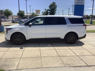 2025 Kia Carnival LXS