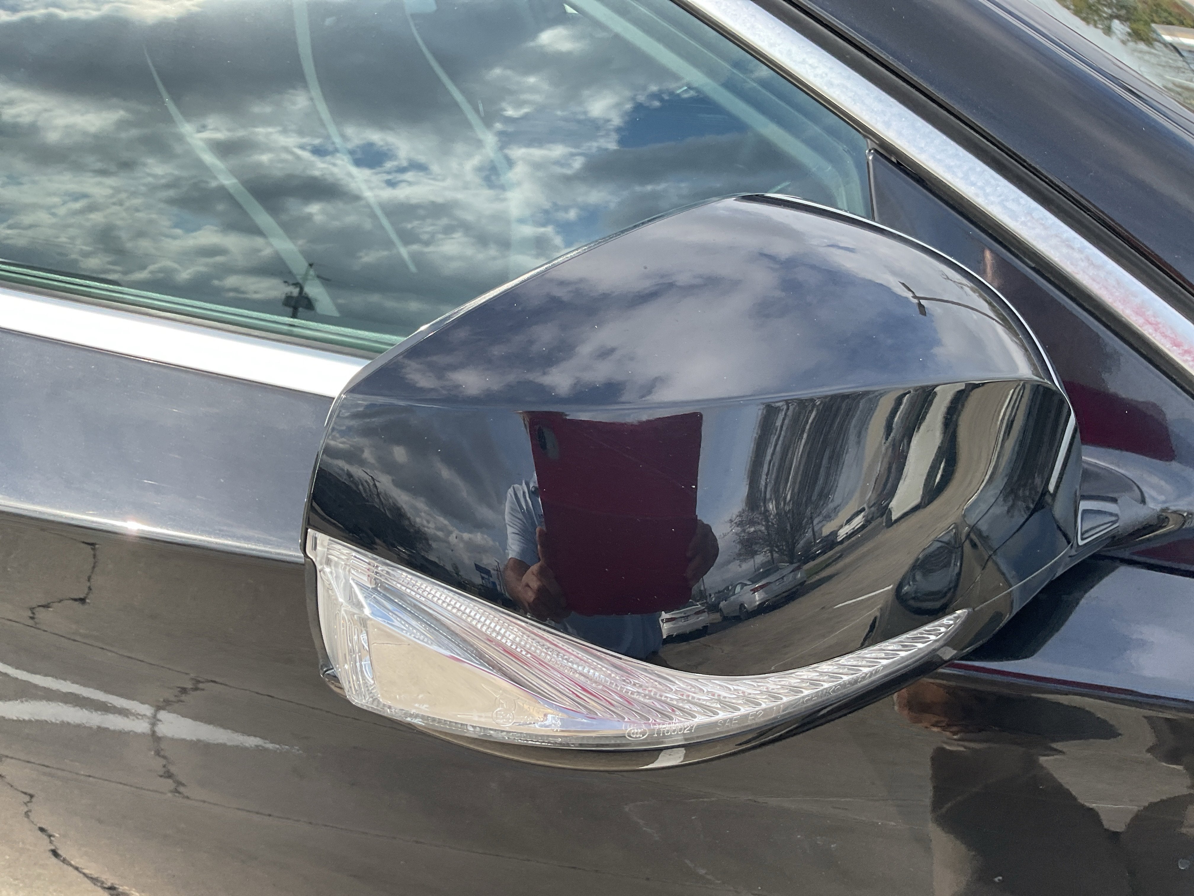 2019 INFINITI QX30 SPORT