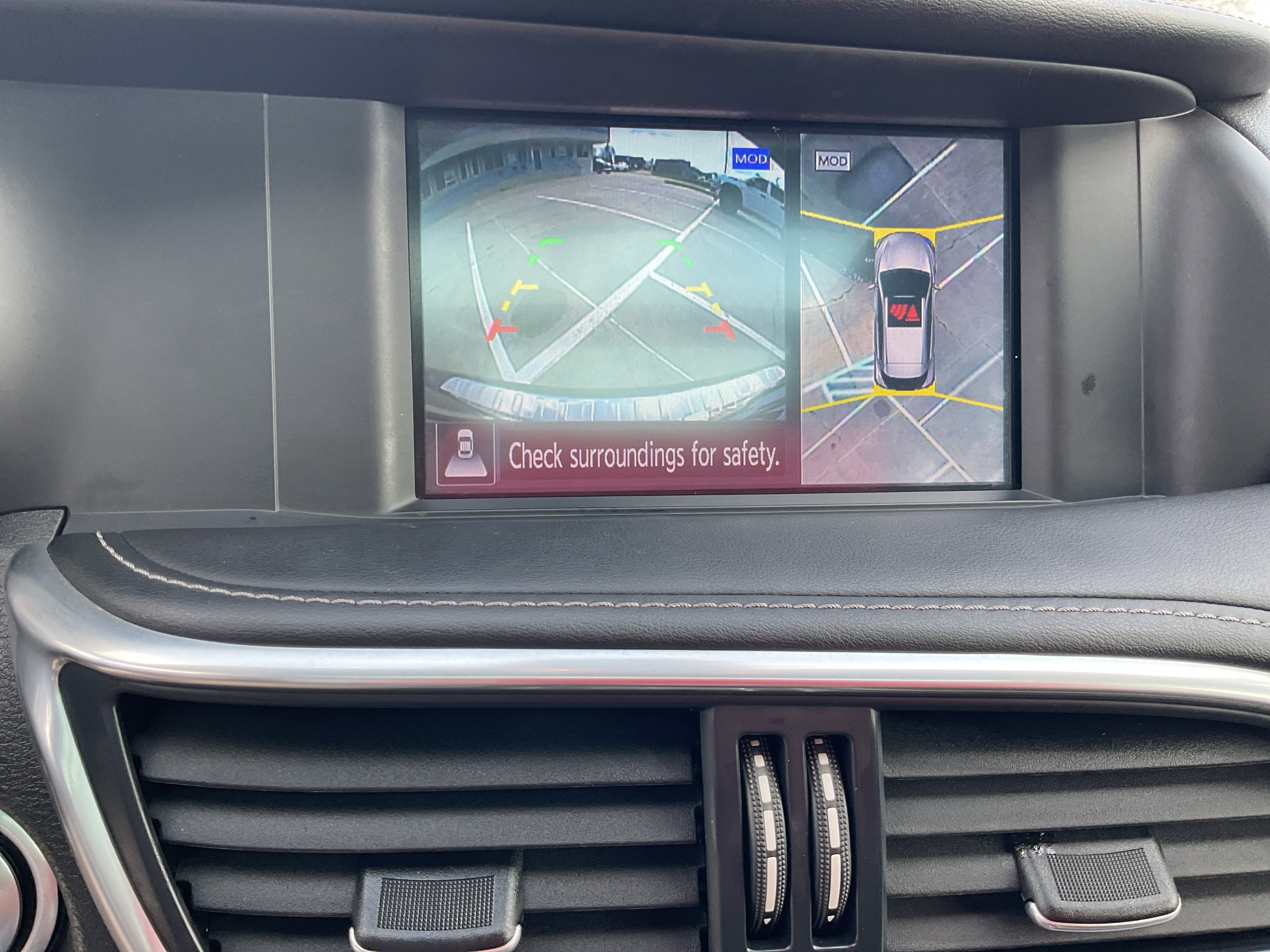 2019 INFINITI QX30 SPORT