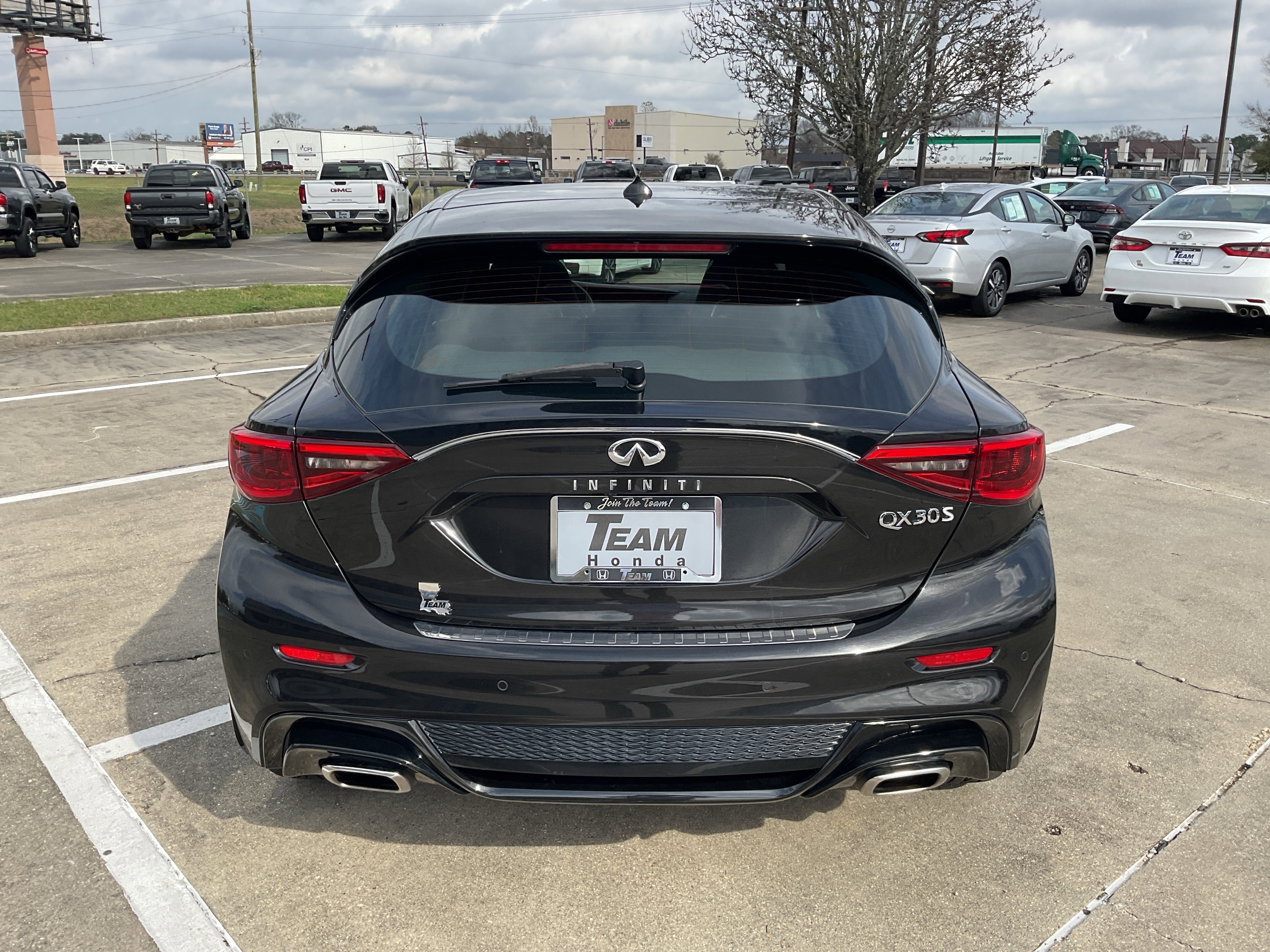 2019 INFINITI QX30 SPORT