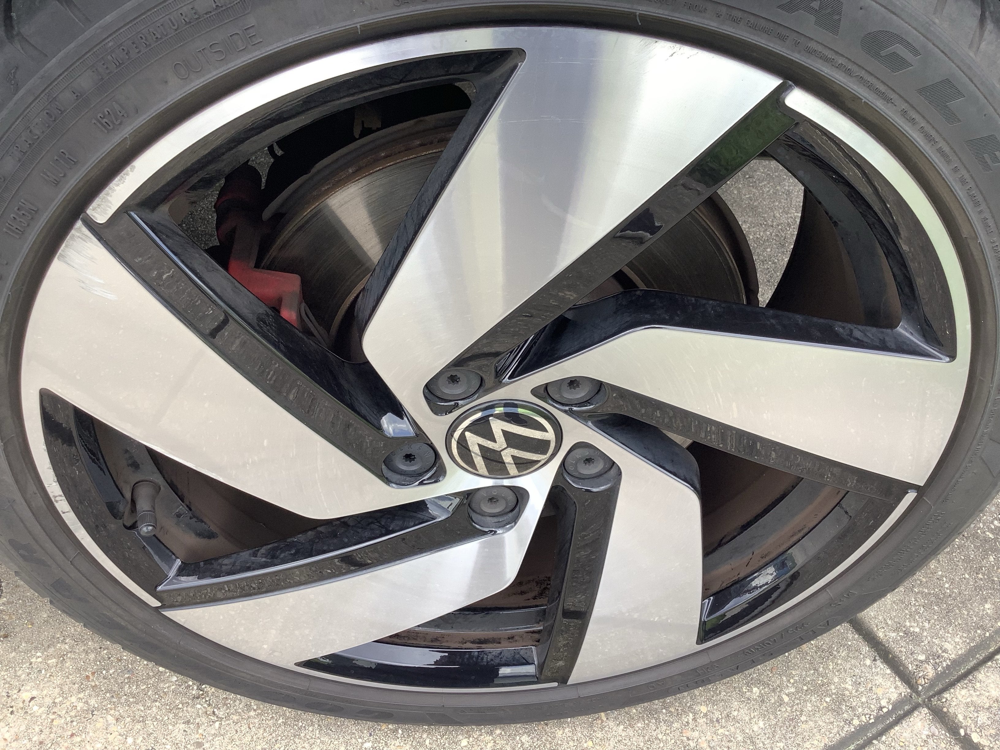 2024 Volkswagen Golf GTI S