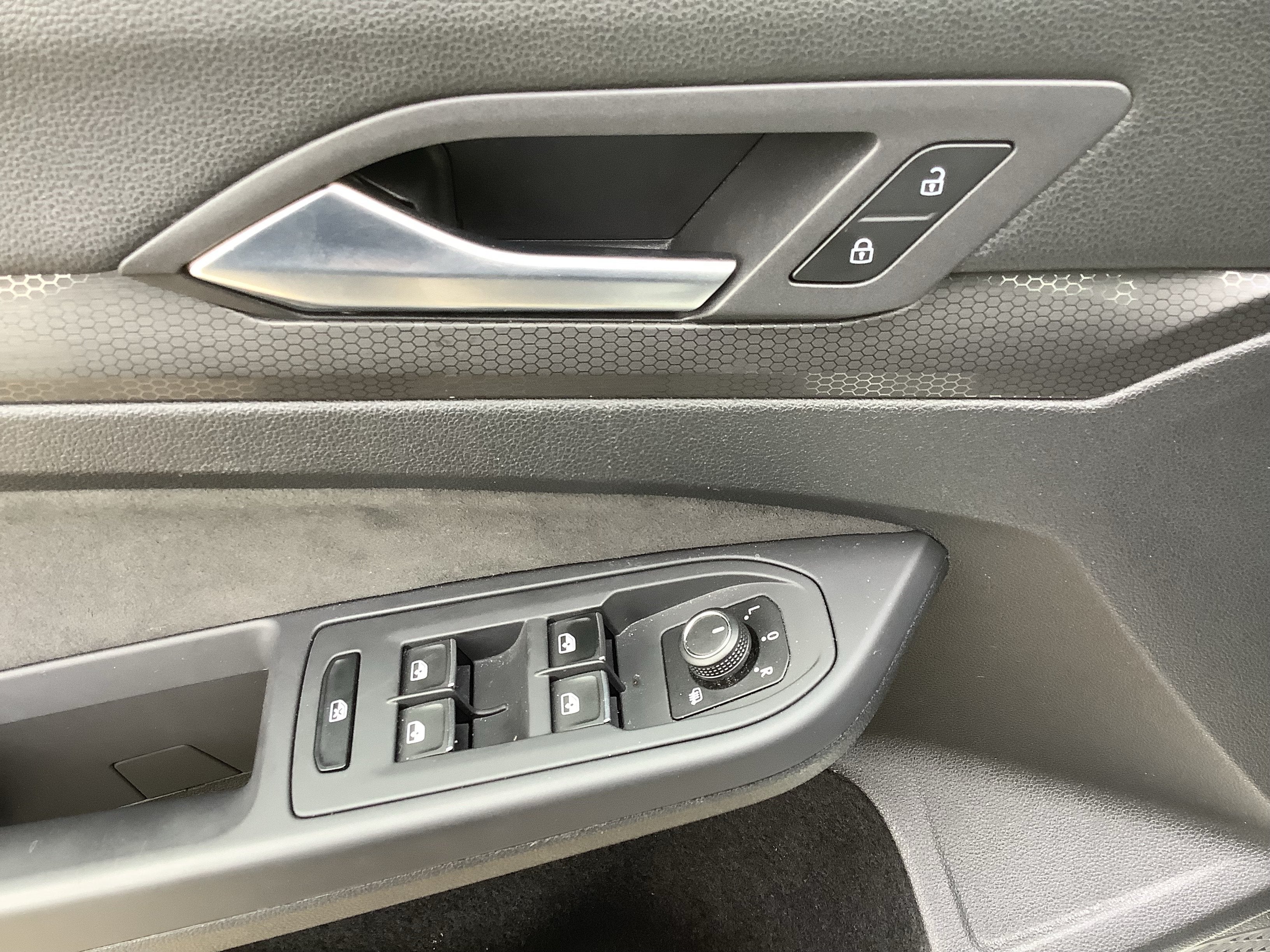 2024 Volkswagen Golf GTI S