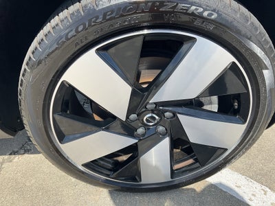 2023 Volvo C40 Recharge Pure Electric Ultimate
